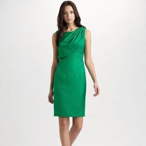 Kay Unger Green Sleeveless Jeweled shoulder Dress